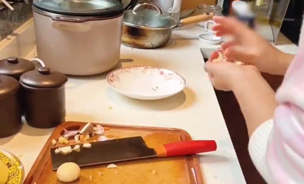 新闻乐天最新事件，小巷中的隐藏美食宝藏揭秘